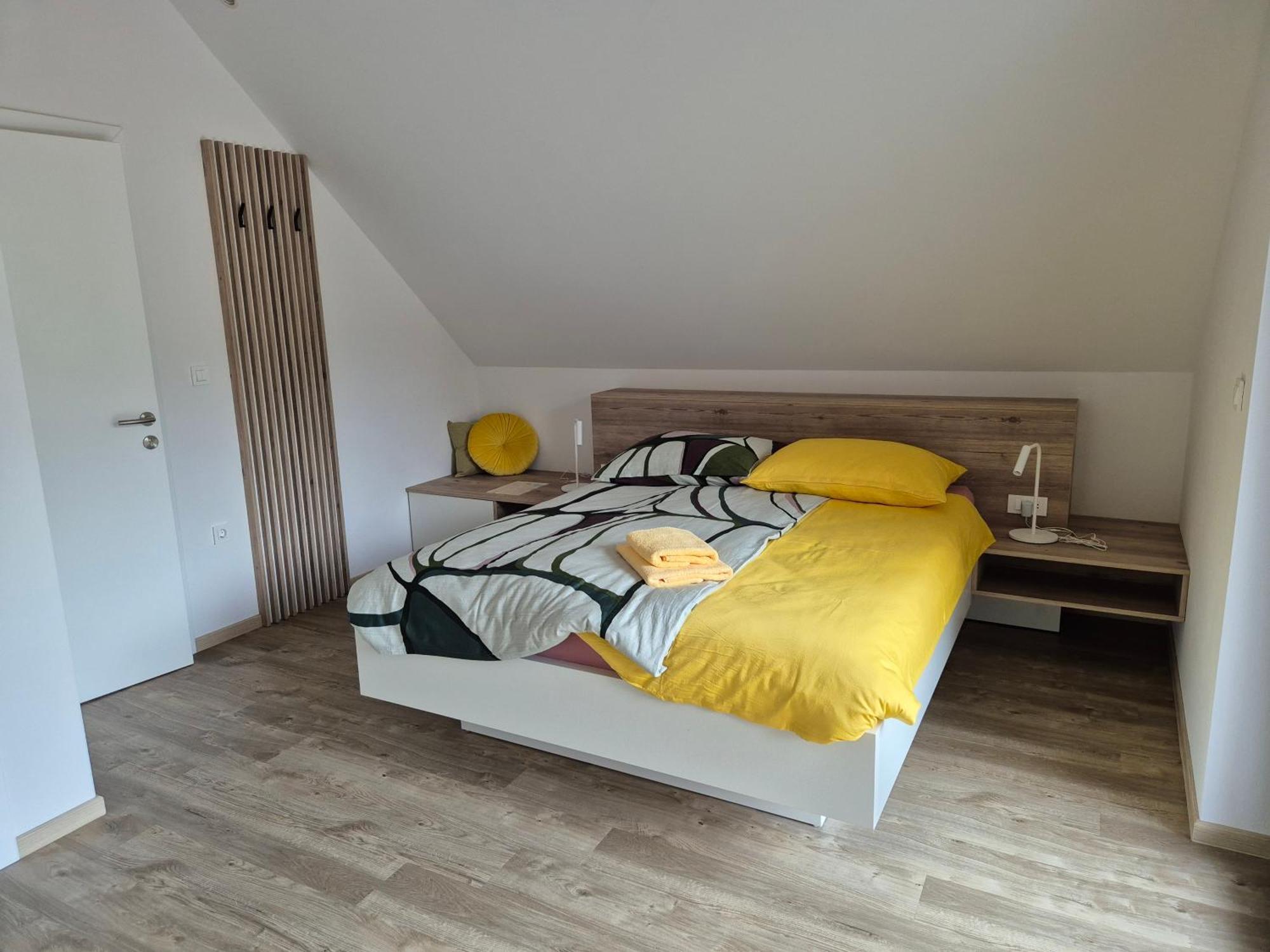 Hisa Oblak Apartment Gozd Martuljek Exterior foto